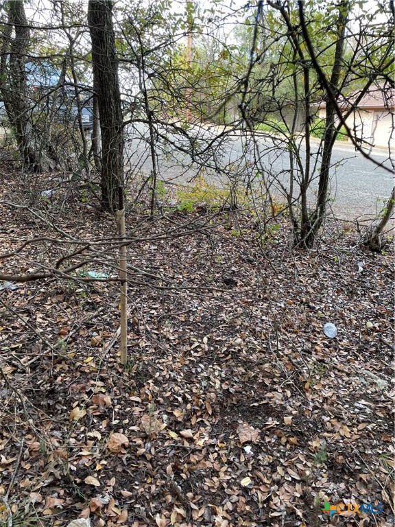2005 Highland Drive Property Photo 14