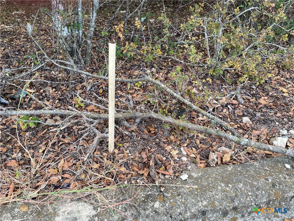 2005 Highland Drive Property Photo 15