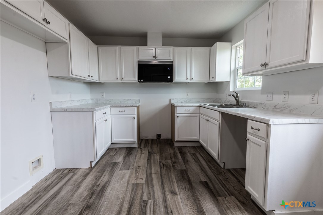 1123 Ainsworth Street Property Photo 6