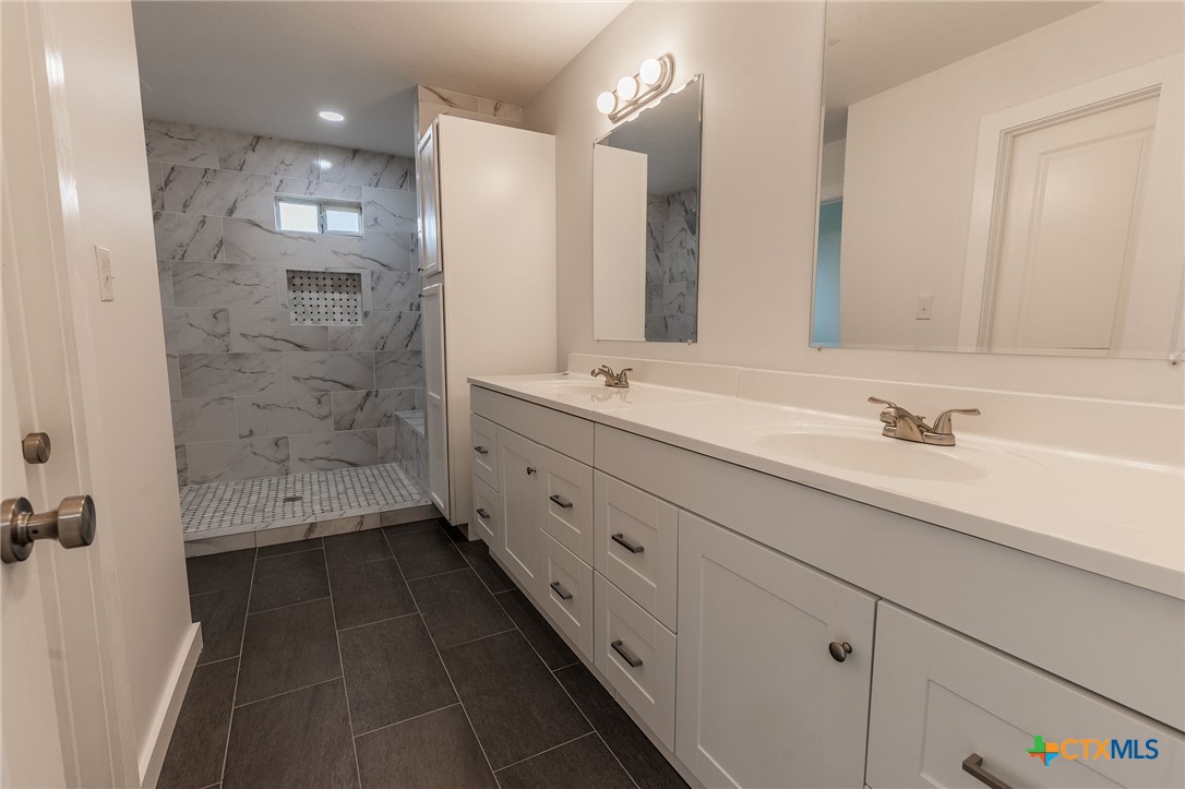 1123 Ainsworth Street Property Photo 8