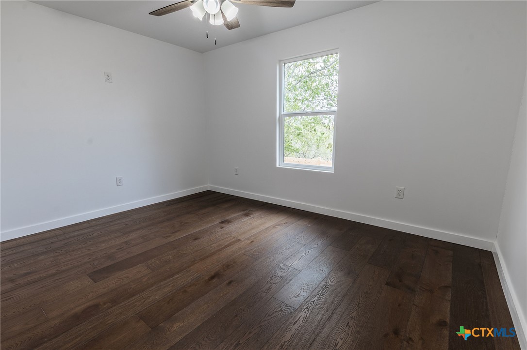 1123 Ainsworth Street Property Photo 10
