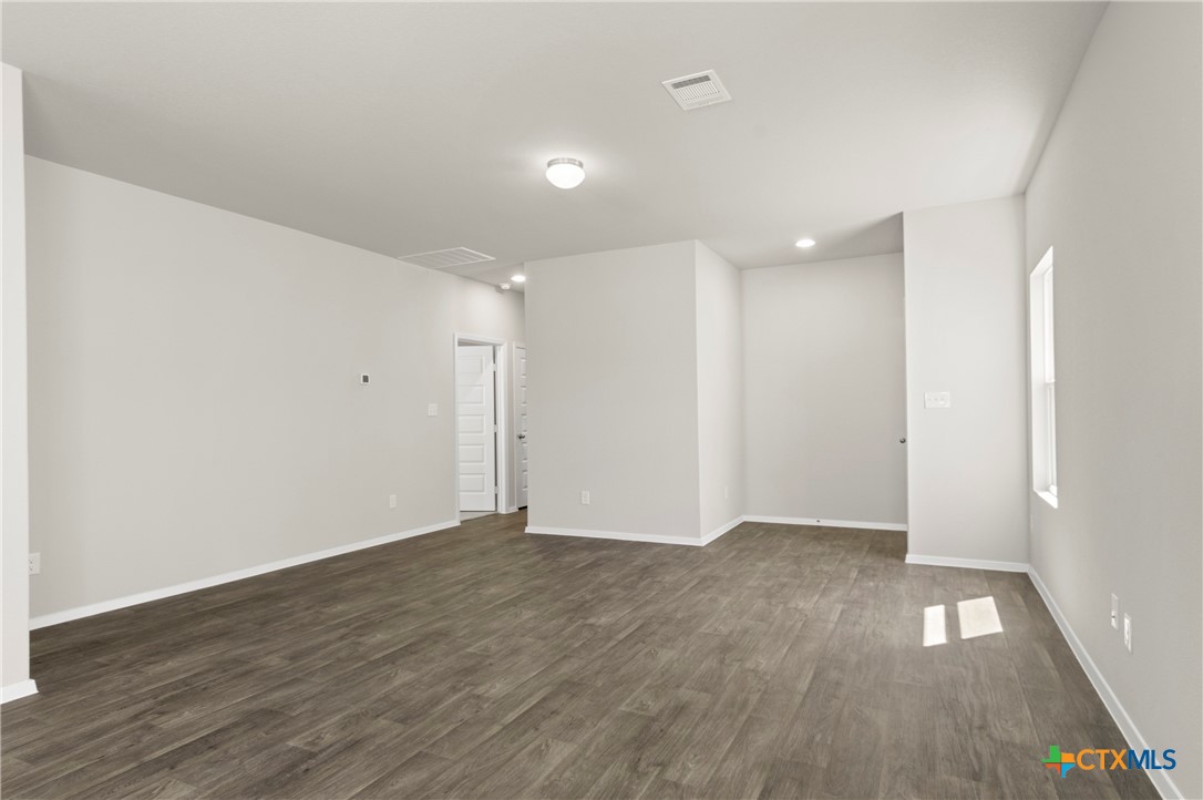 210 Lavender Lane Property Photo 17