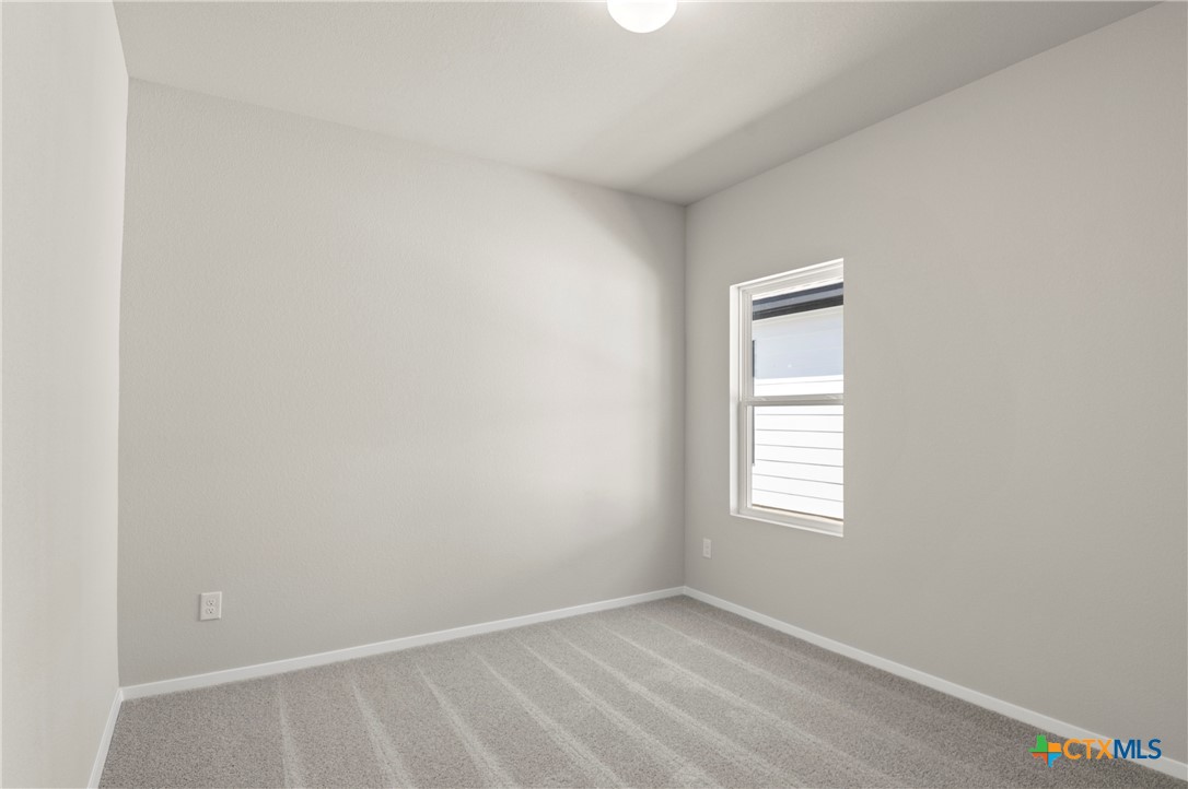 210 Lavender Lane Property Photo 25