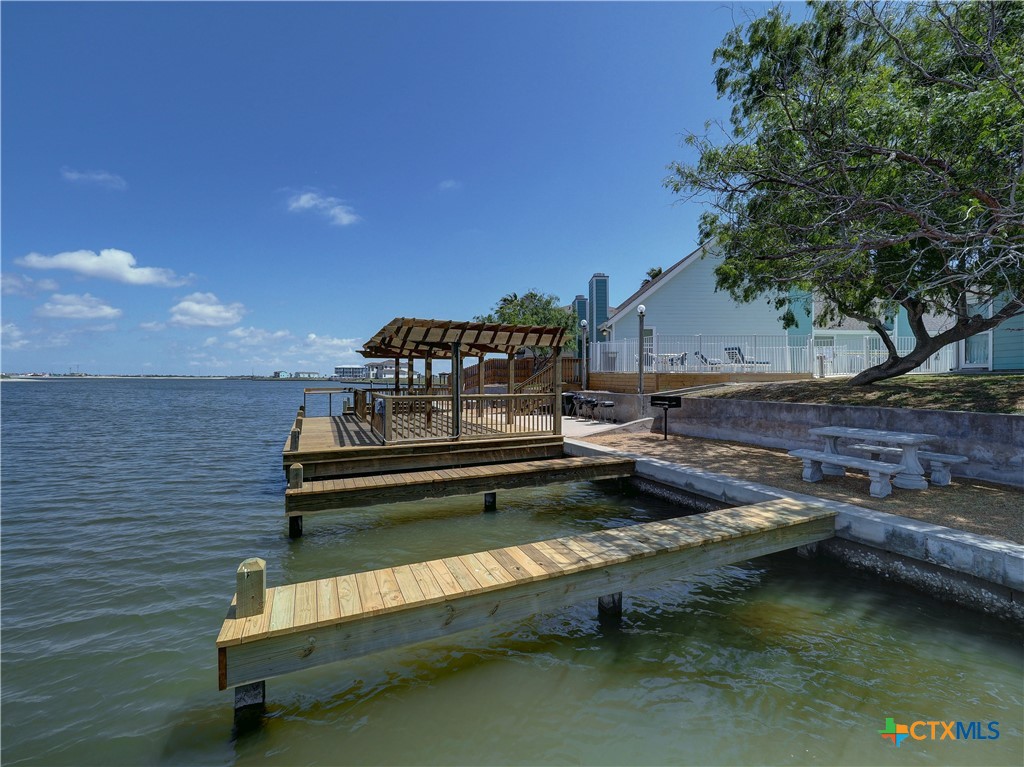 15201 Leeward Drive B6 Property Photo 16