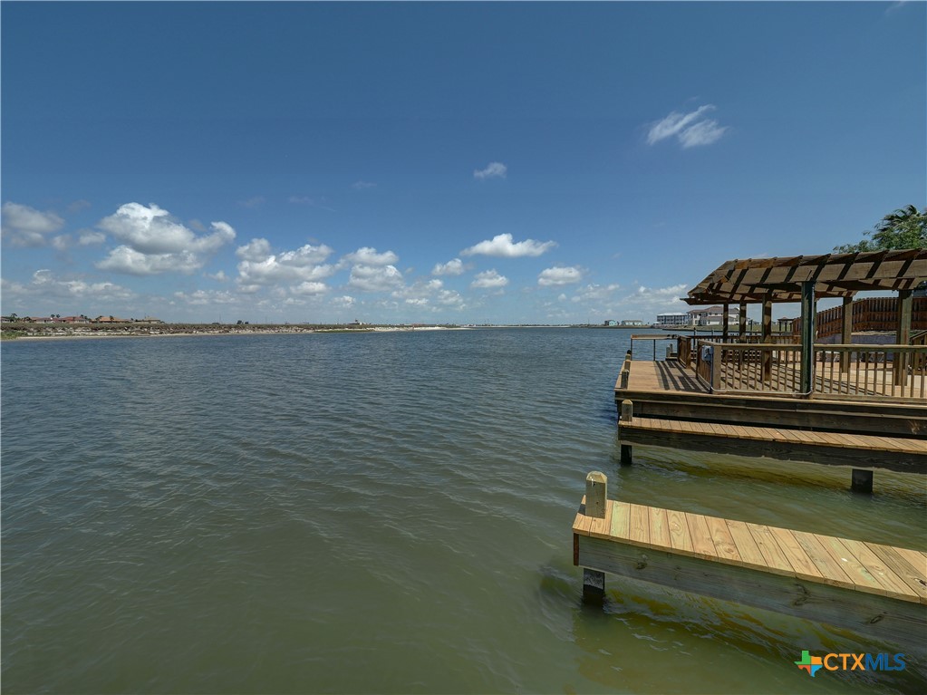 15201 Leeward Drive B6 Property Photo 18