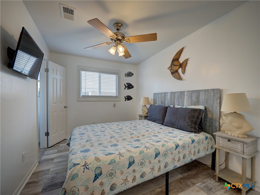 15201 Leeward Drive B6 Property Photo 24