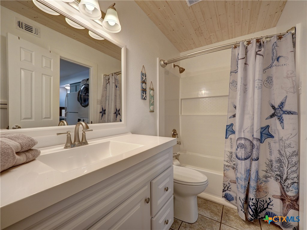 15201 Leeward Drive B6 Property Photo 40