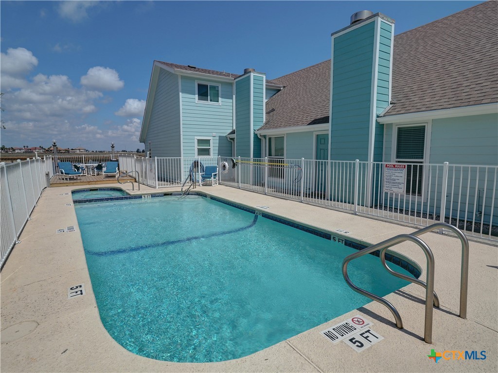 15201 Leeward Drive B6 Property Photo 43
