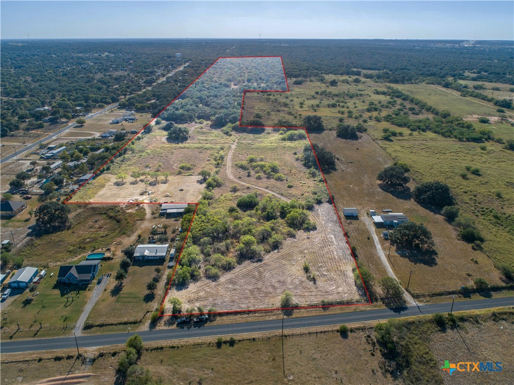 21123 Lamm Road Property Photo 2