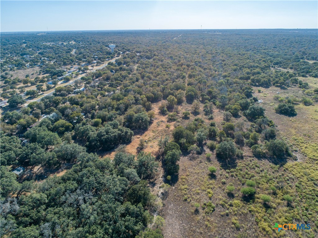 21123 Lamm Road Property Photo 6