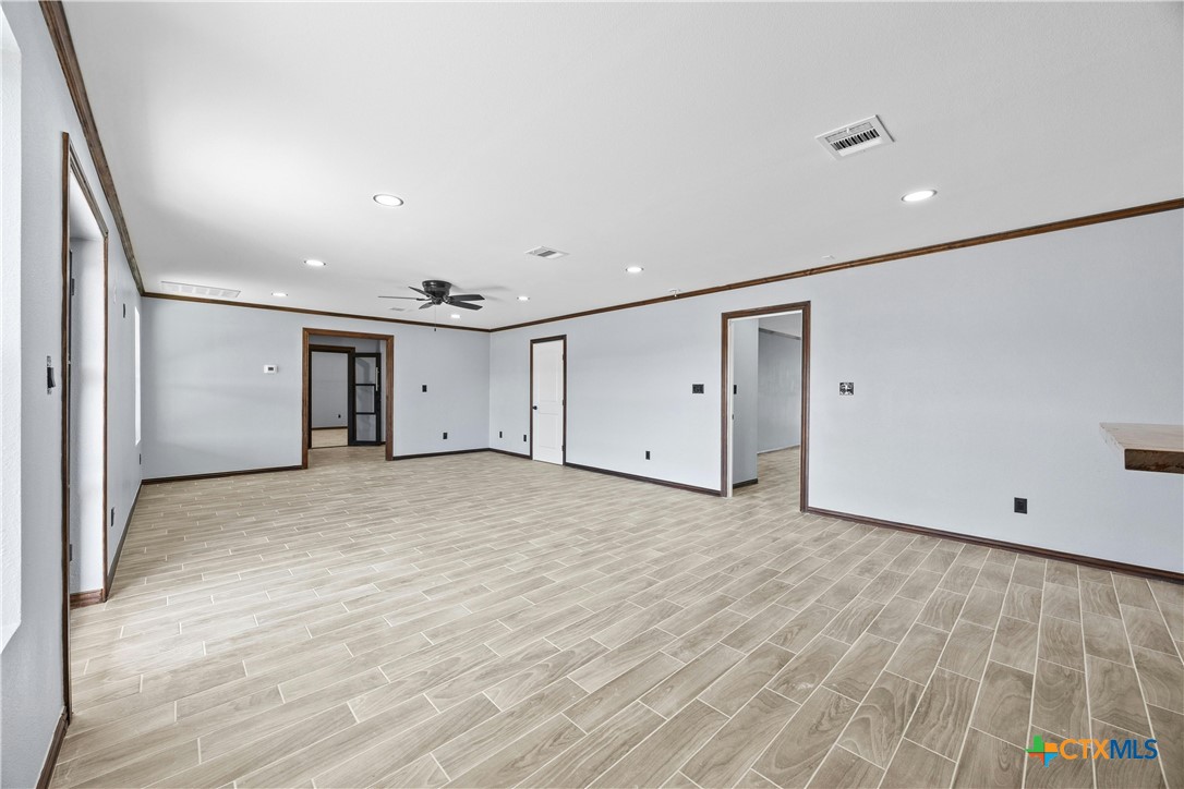 14684 Crows Ranch Rd Road Property Photo 3
