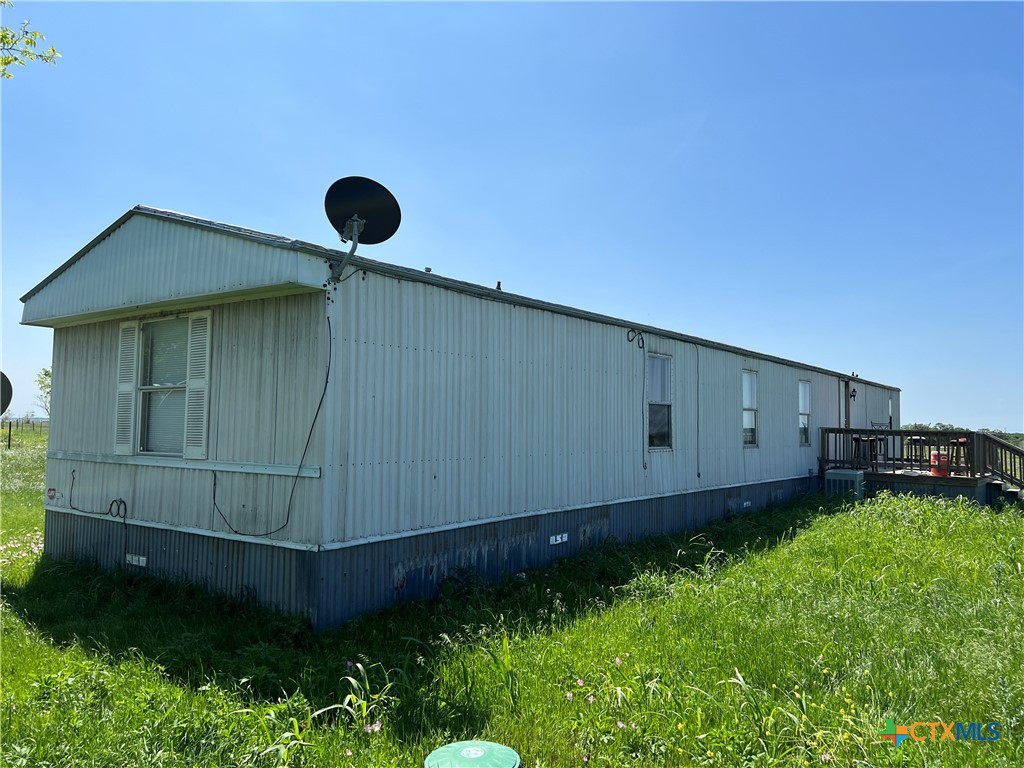 312 County Road 1295b Property Photo 9