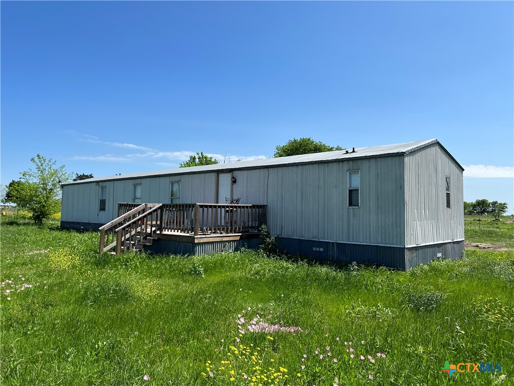 312 County Road 1295b Property Photo 11