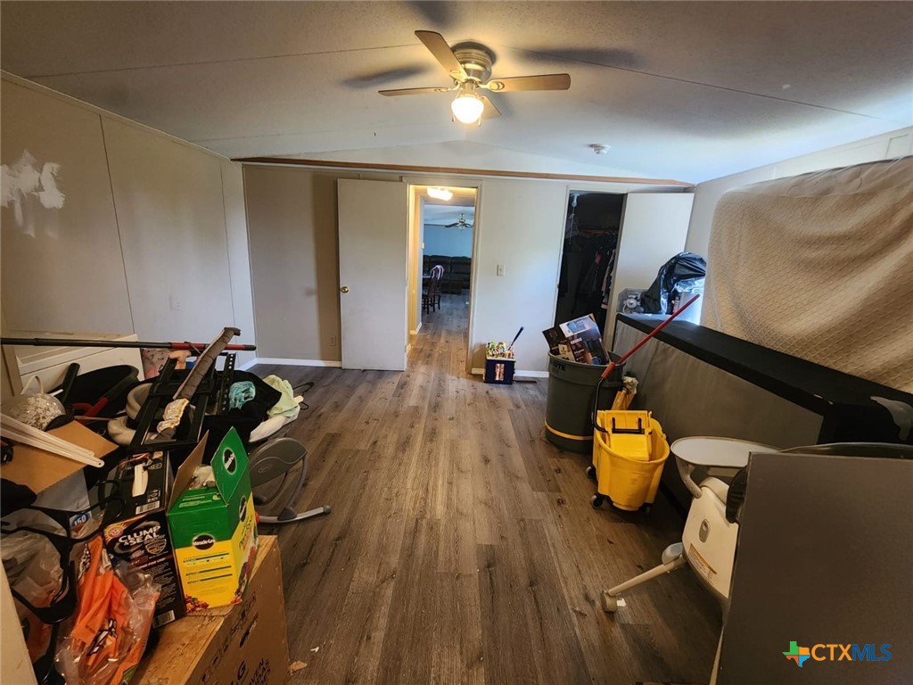 312 County Road 1295b Property Photo 18