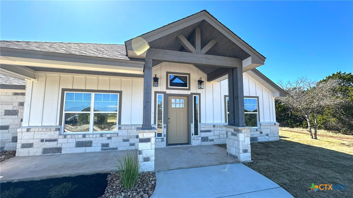 8262 Fm 2657 Property Photo