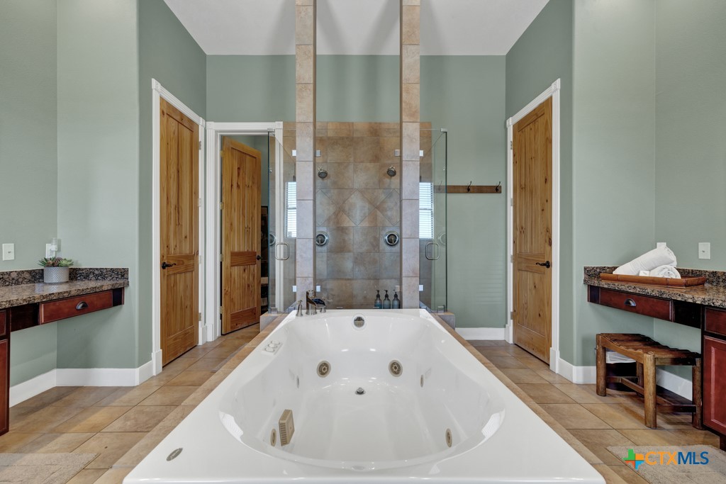 800 High Oaks Road Property Photo 39