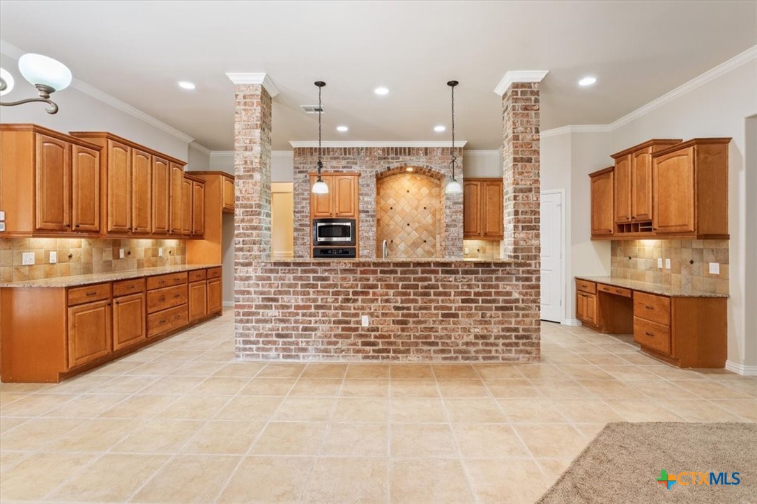 5909 Turtle Creek Trail Property Photo 13