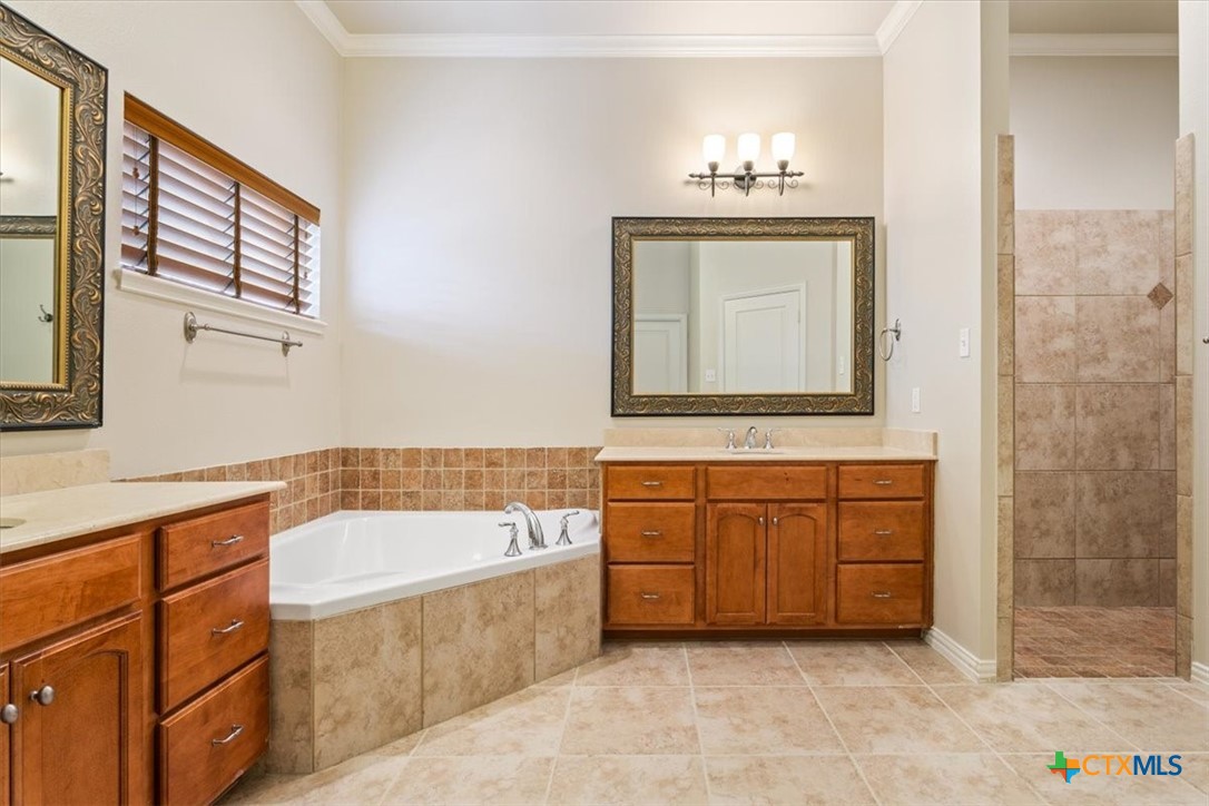 5909 Turtle Creek Trail Property Photo 25