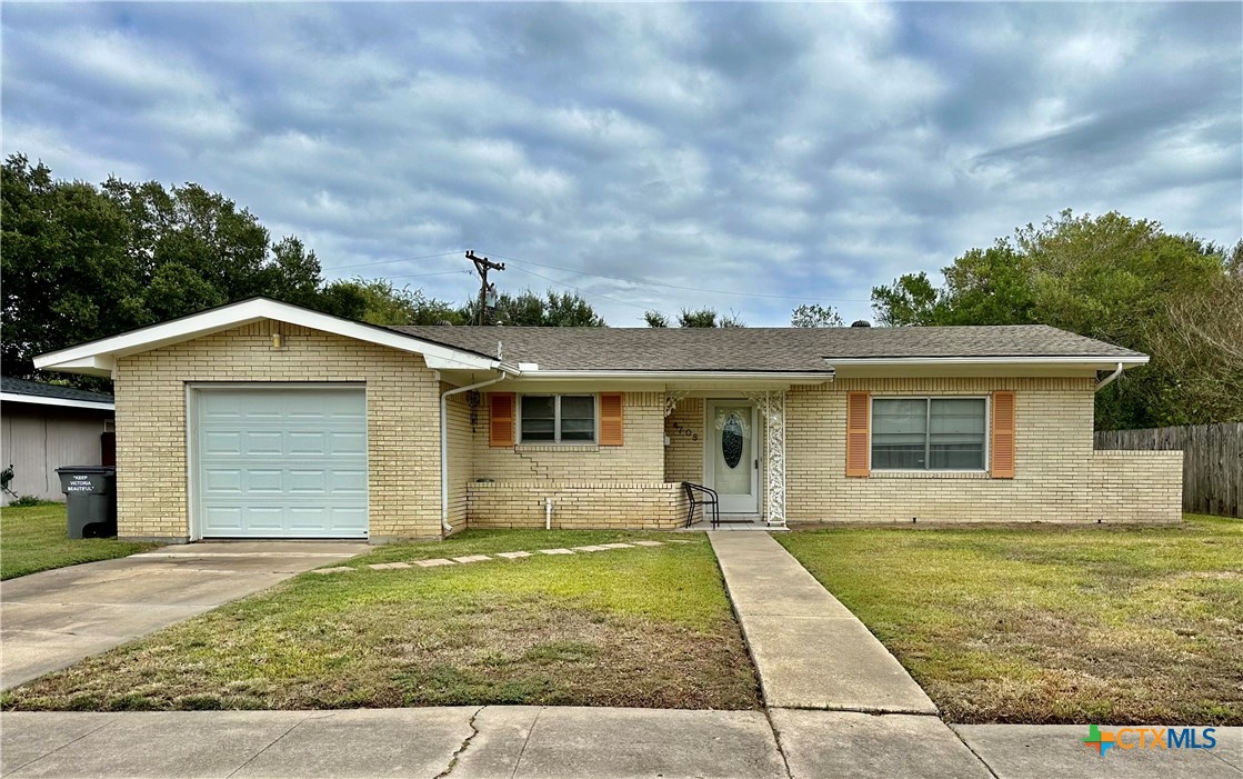 4708 Lilac Lane Property Photo 1