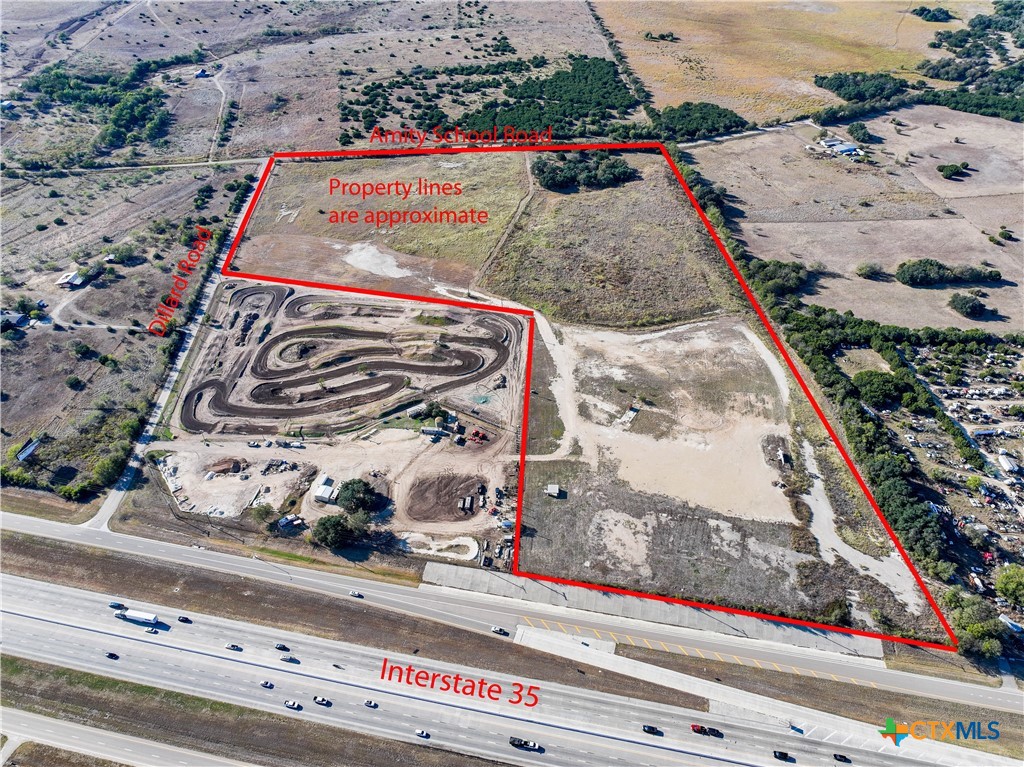 7900 S Interstate 35 Property Photo 6