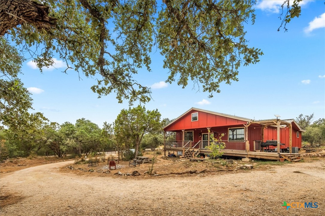 1600 Alpine Trail Property Photo 1