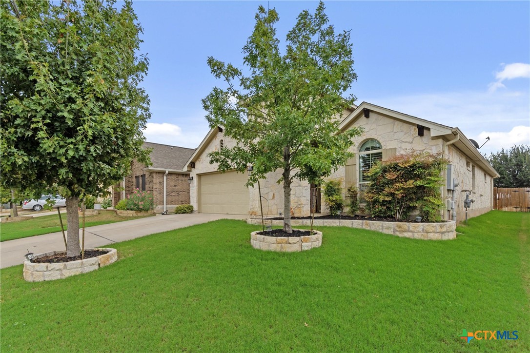 616 W Joppa Road Property Photo