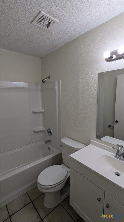 1306 N Bishop Street Property Photo 9