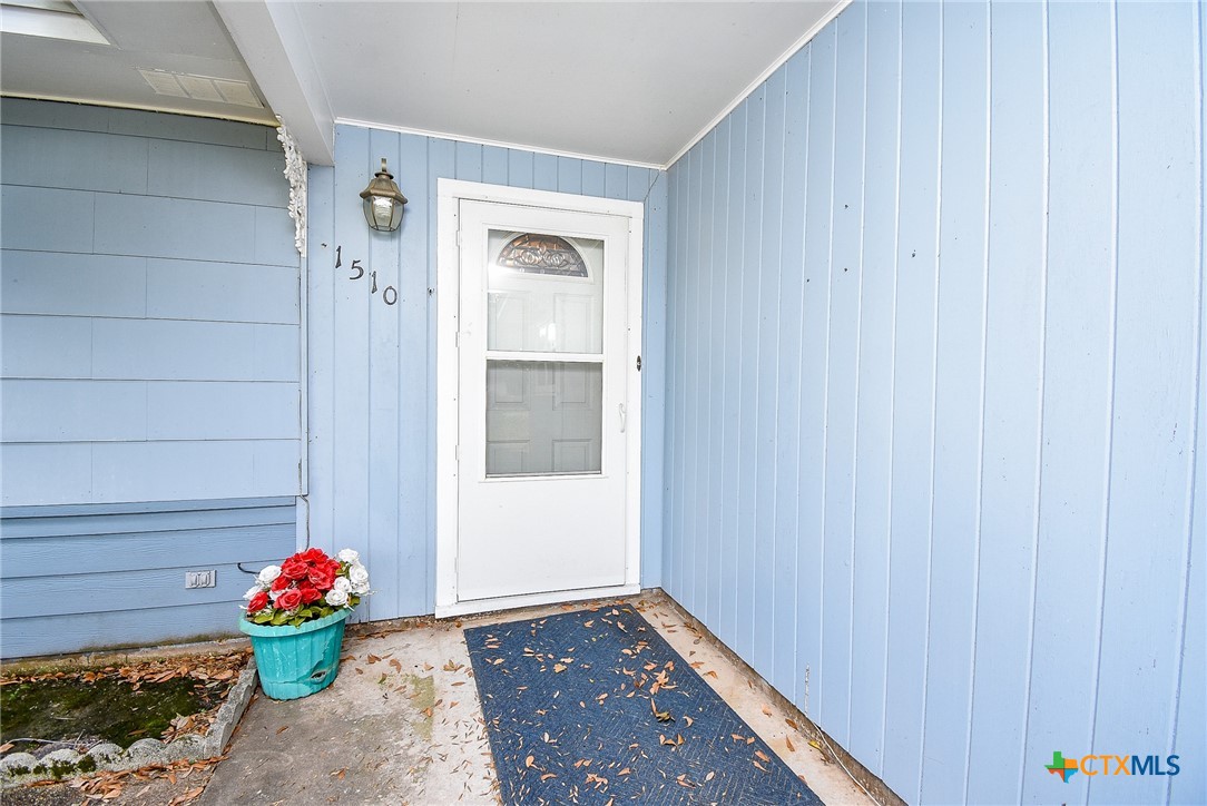 1510 Michael Street Property Photo 6