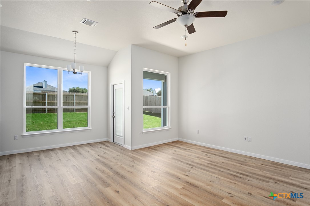 1017 Lago Azul Lane Property Photo 7