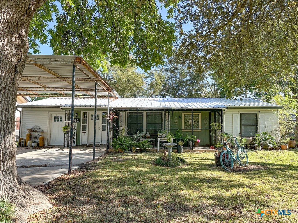 110 Crockett Street Property Photo 1