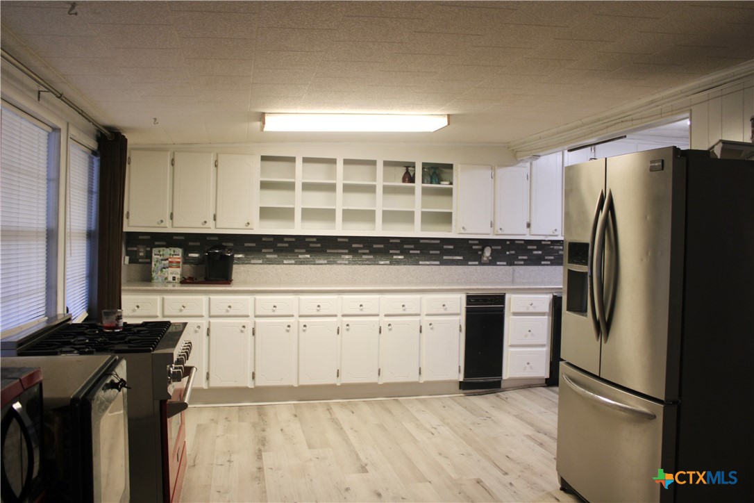 110 Crockett Street Property Photo 11