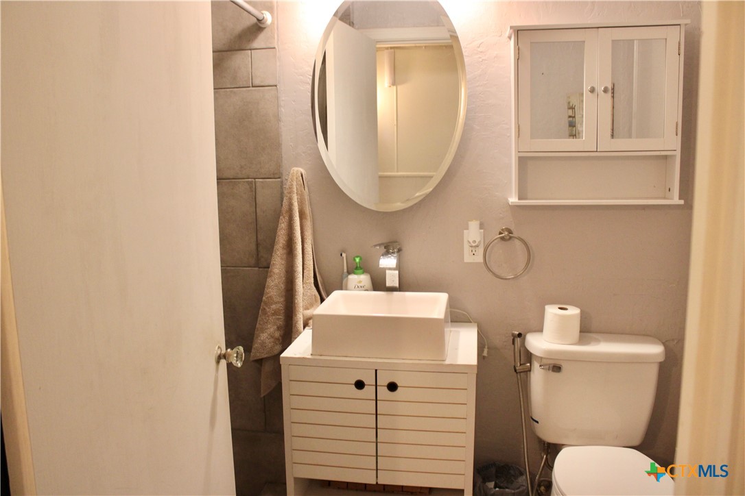 110 Crockett Street Property Photo 21