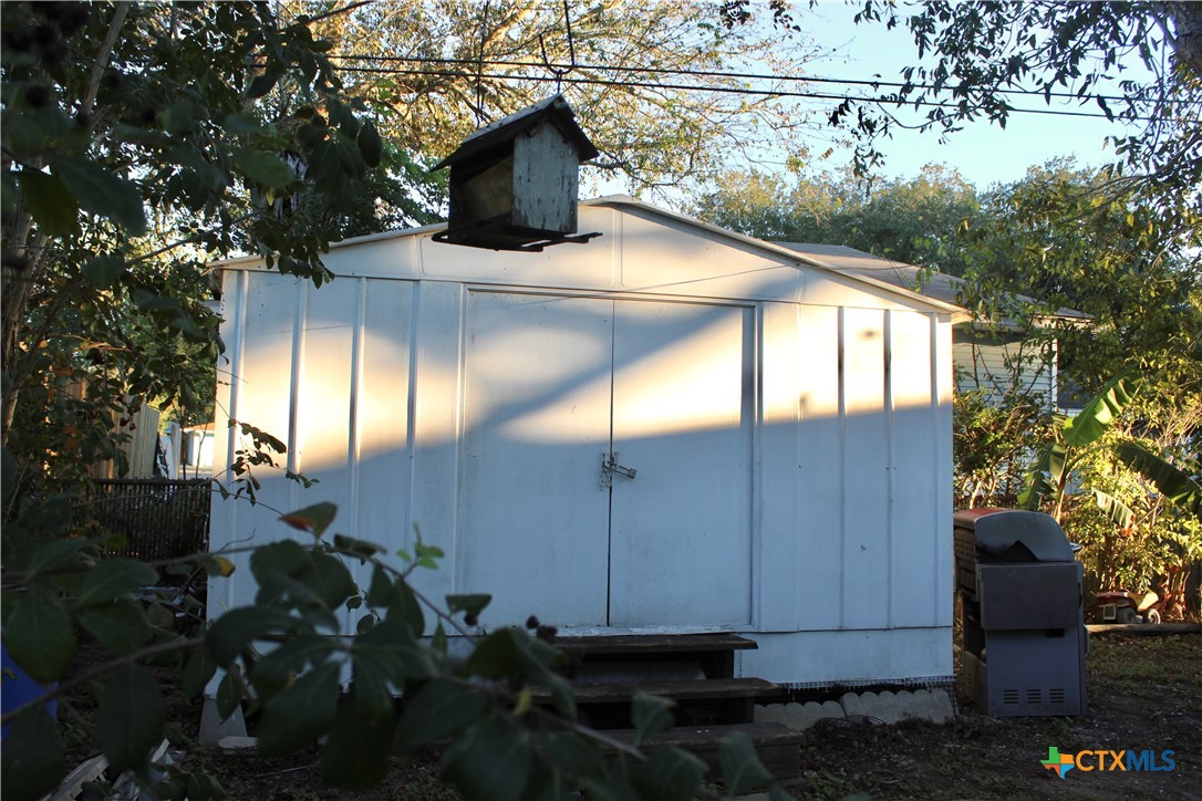 110 Crockett Street Property Photo 27