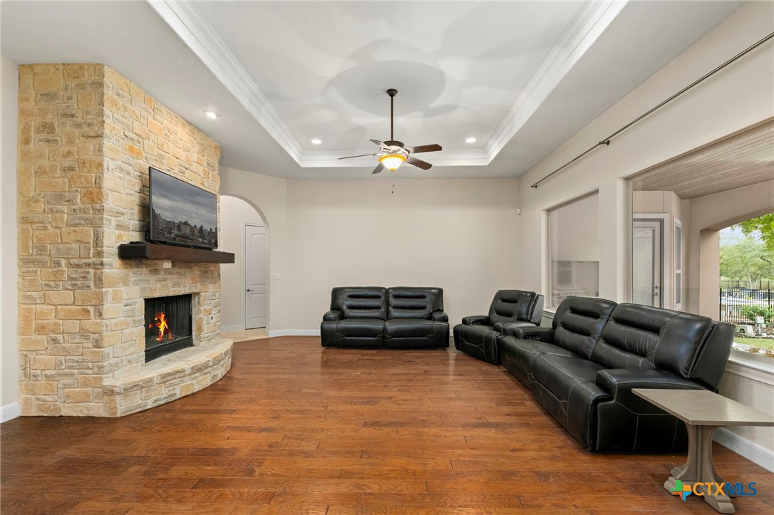 8415 Wild Wind Park Property Photo 11