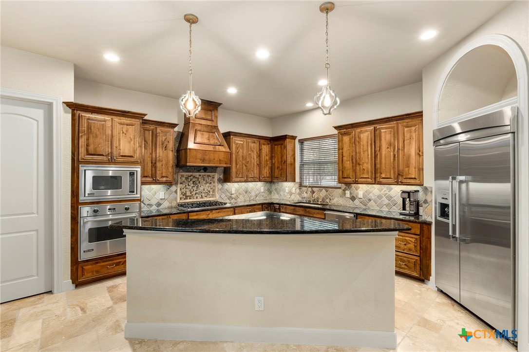 8415 Wild Wind Park Property Photo 17