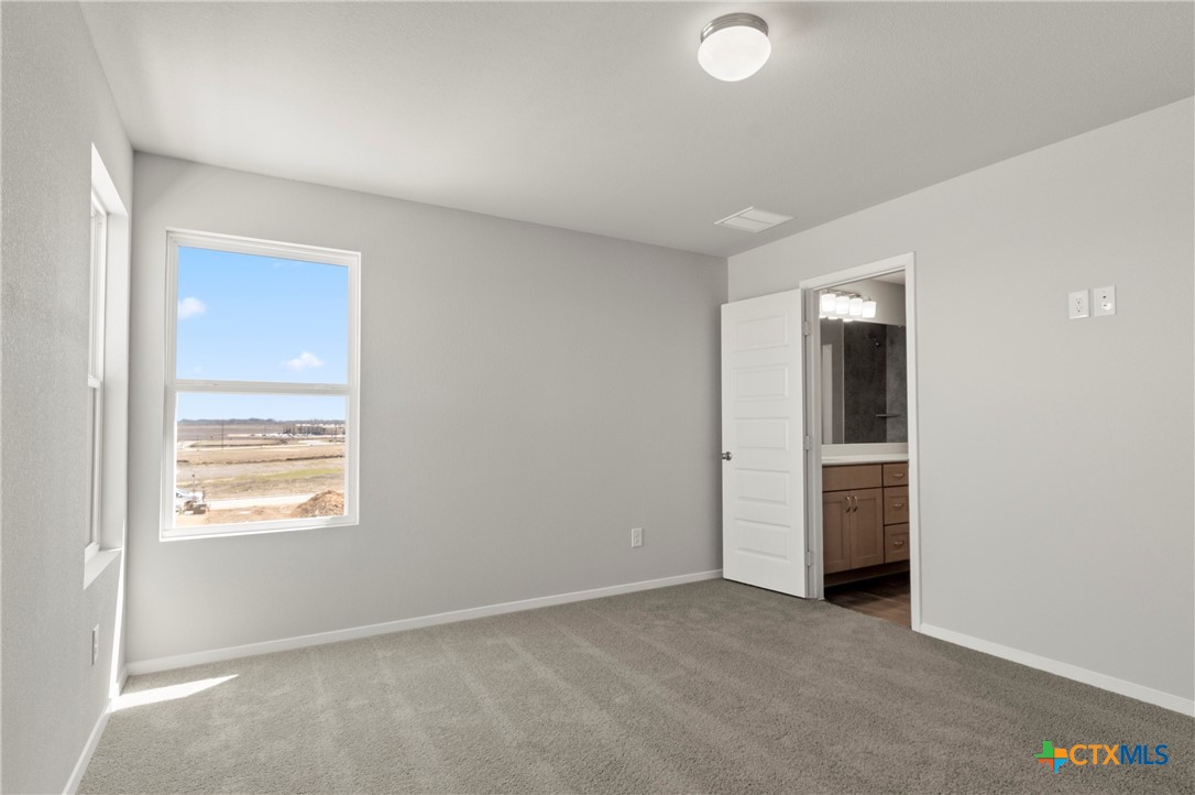 211 Lavender Lane Property Photo 18
