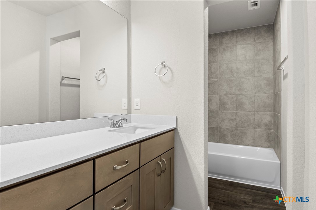 128 Bluestem Drive Property Photo 23