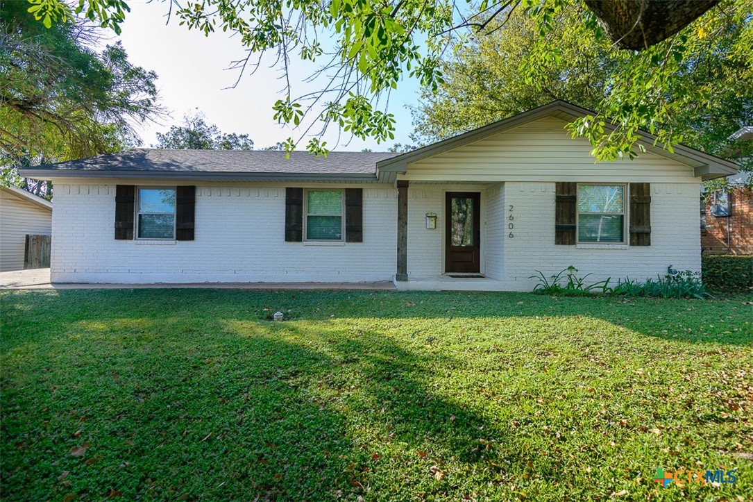 2606 Mears Drive Property Photo 1