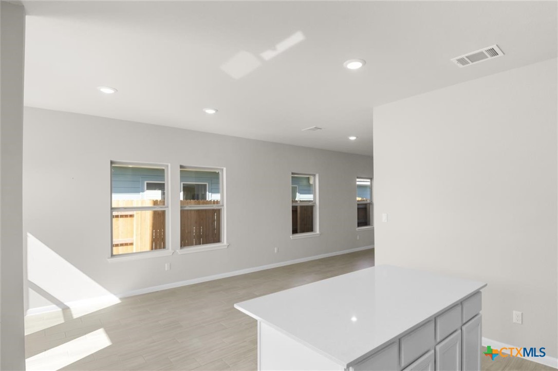 101 Driftwood Property Photo 16