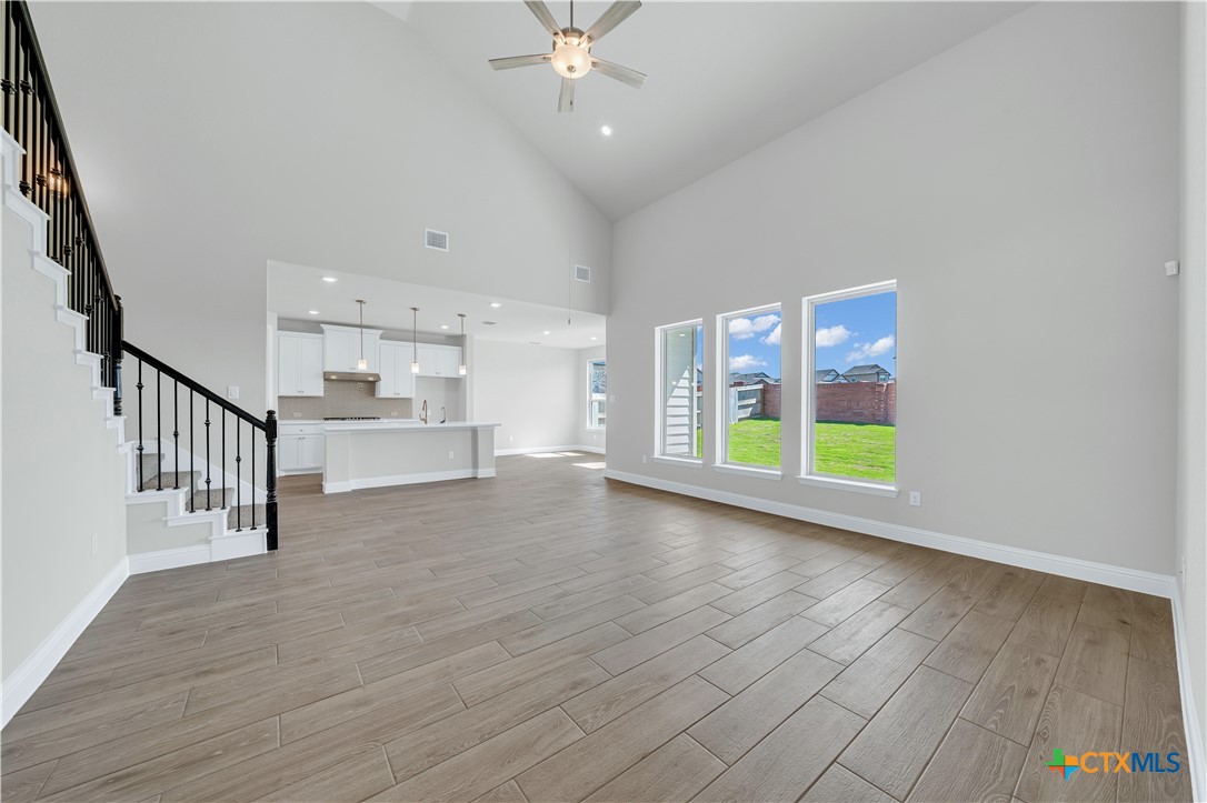 307 Canton Chase Property Photo 4