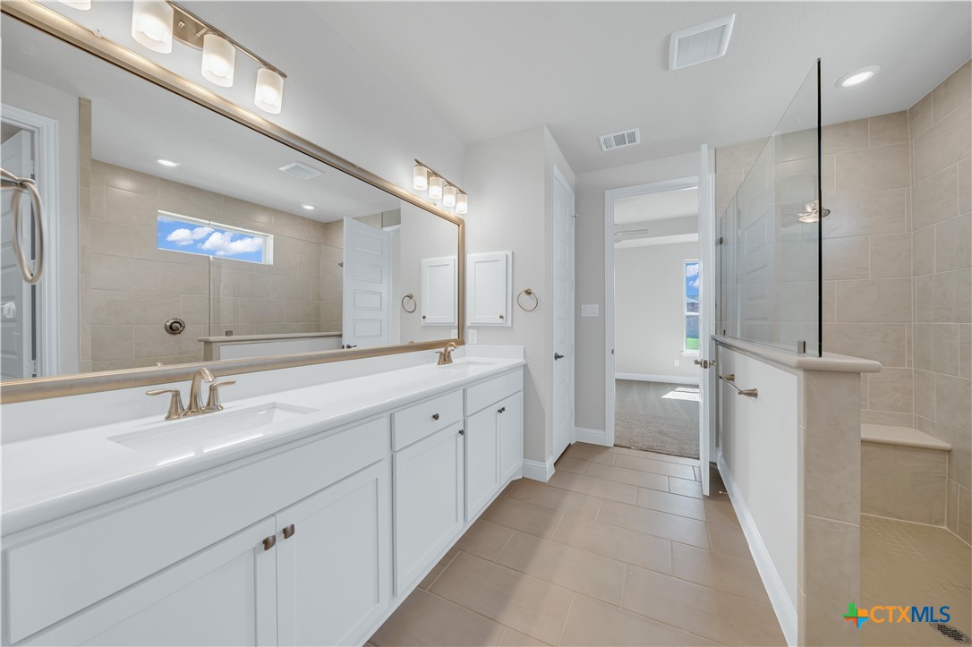 307 Canton Chase Property Photo 13