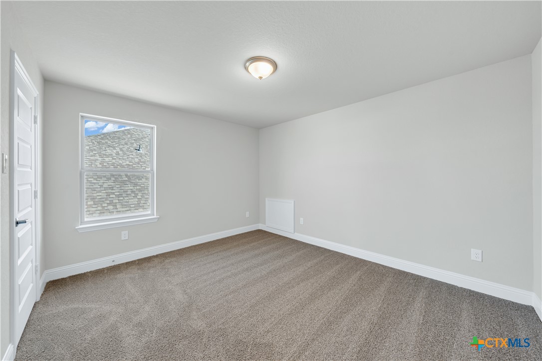 307 Canton Chase Property Photo 17