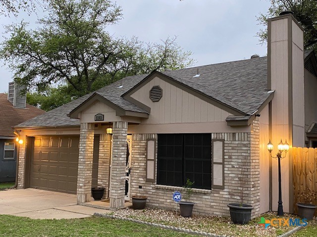 2203 Chafin Drive Property Photo 3