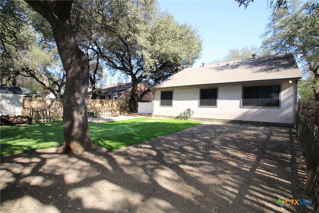 2203 Chafin Drive Property Photo 12