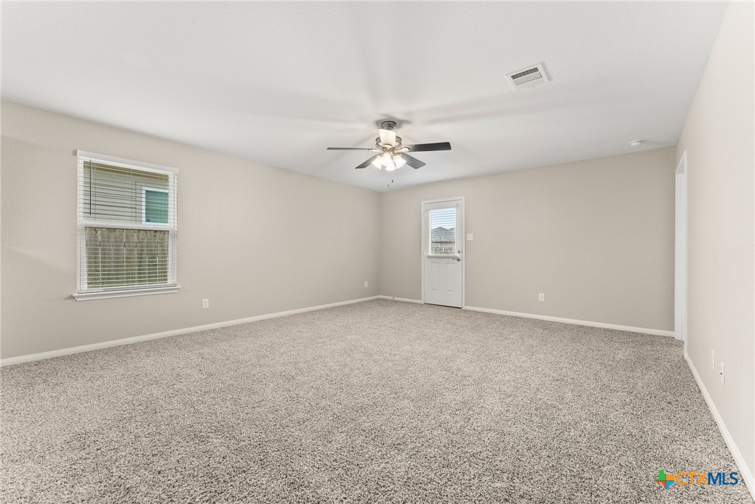 4049 Cressler Lane 21g Property Photo 6