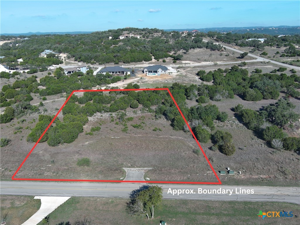 1117 Cordova Bend Property Photo 4