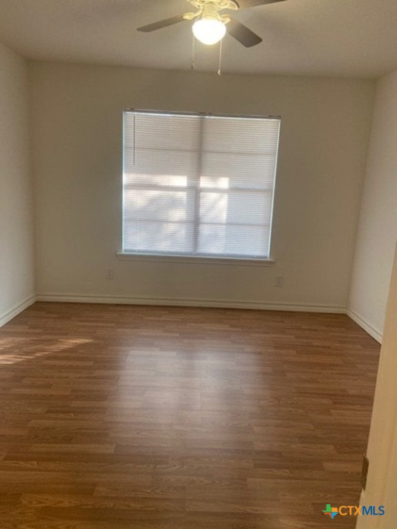 1025 E Fannin Street Property Photo 4