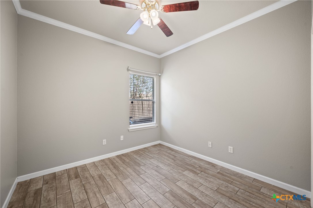 202 Flinn Street Property Photo 16