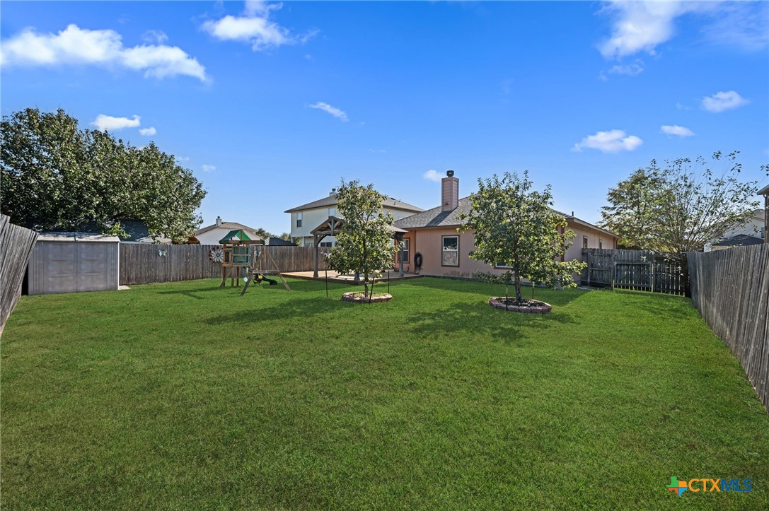 202 Flinn Street Property Photo 23