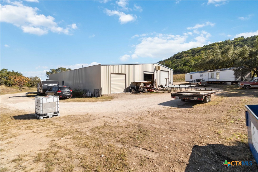 5530 Fm 2673 Property Photo 13